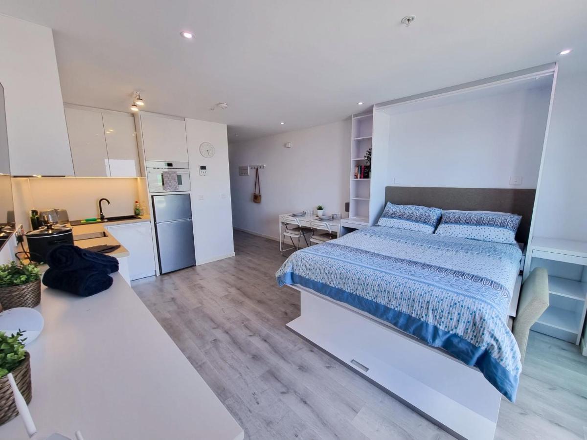 Top Floor Studio - The Hub Gibraltar - Self Catering المظهر الخارجي الصورة