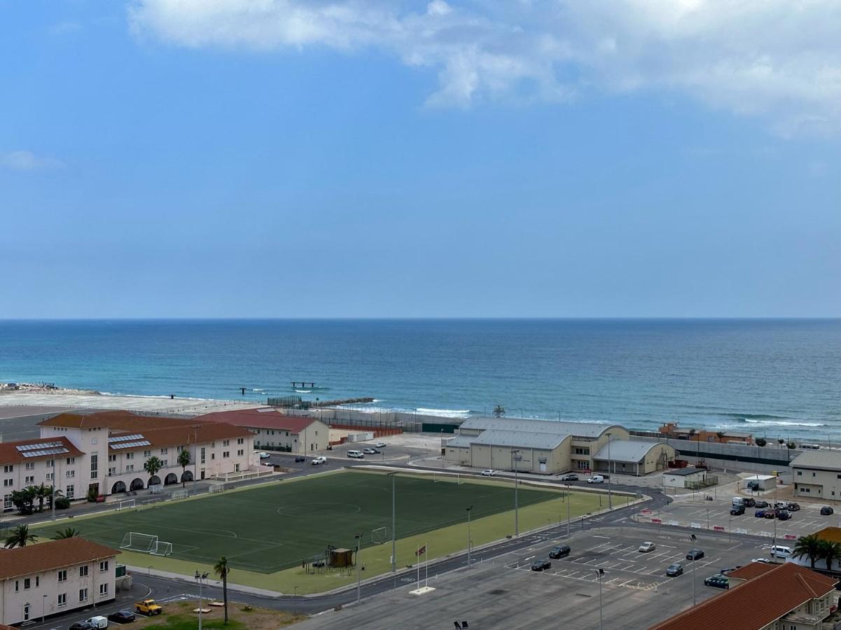 Top Floor Studio - The Hub Gibraltar - Self Catering المظهر الخارجي الصورة